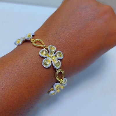 Luxury Floral Gold Charm Bracelet